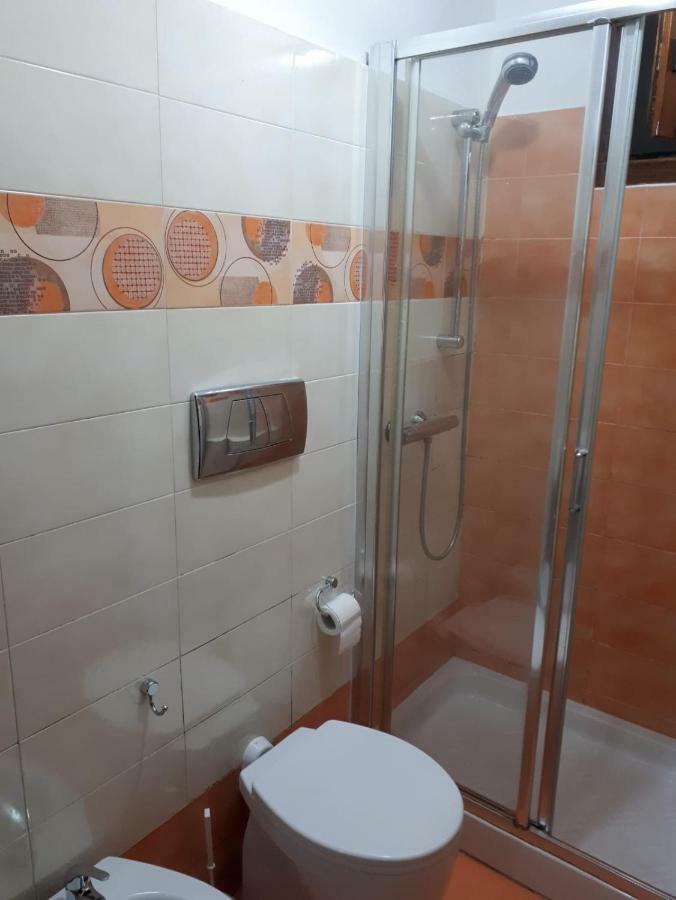 La Casina Di Stefy Apartment ลีวอร์โน ภายนอก รูปภาพ