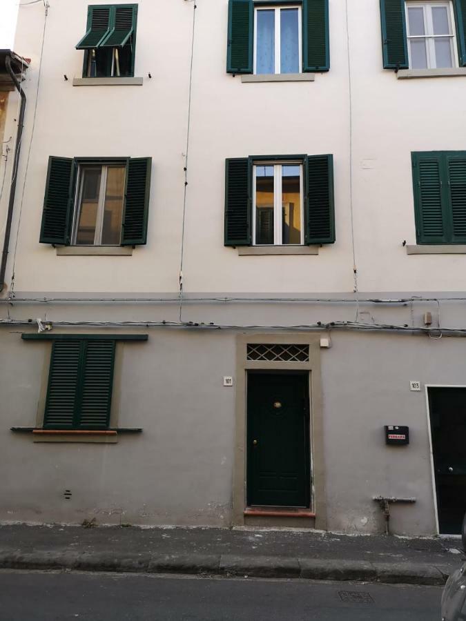 La Casina Di Stefy Apartment ลีวอร์โน ภายนอก รูปภาพ