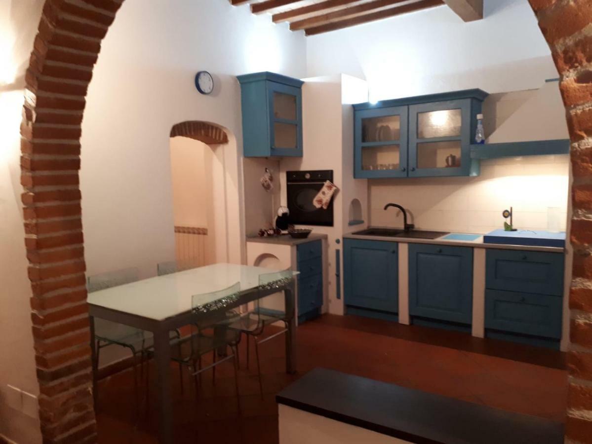 La Casina Di Stefy Apartment ลีวอร์โน ภายนอก รูปภาพ